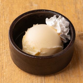 Vanilla Icecream