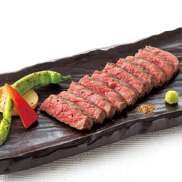 Steak is prepared for the main dish! Come to Shinagawa for the best recommended meat dishes using high-class ingredients!