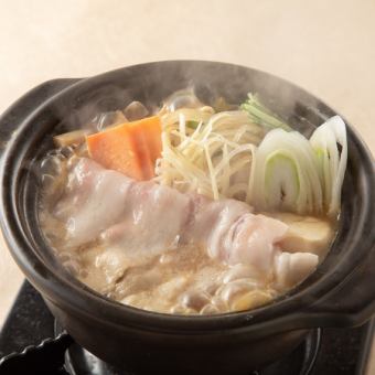 Pork belly and ginger miso hotpot