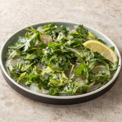 おすすめ鮮魚と和ハーブのカルパッチョ