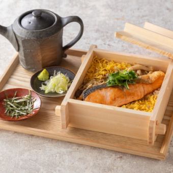 銀鮭ときのこの蒸籠蒸しご飯《2～3人前》