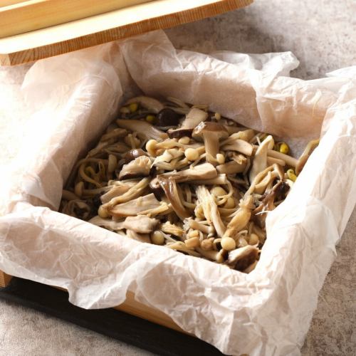 きのこの蒸籠蒸し