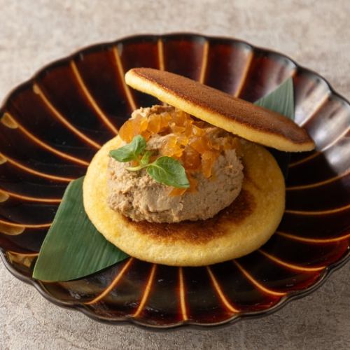 白レバーどら焼き　