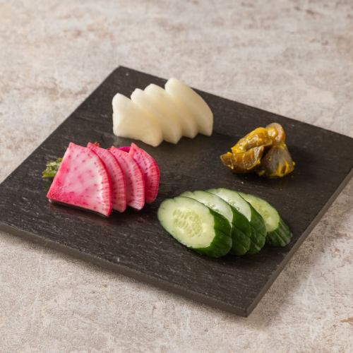 お漬物盛り合わせ