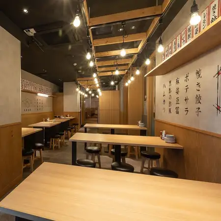 仕事帰りやお買い物帰りに、サクッと一杯お楽しみいただけます！