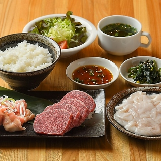 ランチメニューもご用意しております♪