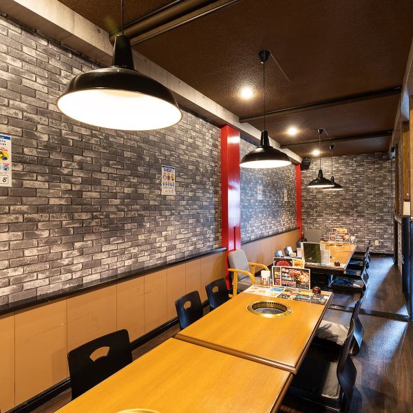 ≪If you want yakiniku in Tomakomai! Go to Nikuou♪≫Opening in September 2020! About 38 minutes on foot from the north exit of JR Tomakomai Station.A yellow building with an eye-catching impact is a landmark.Please come and visit our store full of homely charm that makes you feel relieved even if you come for the first time♪