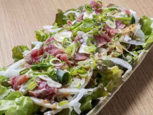 Tuna Hoppe Tataki Salad