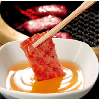 【唯一無二】ビュッフェになっても健在。名物「お出汁で食べる焼肉」