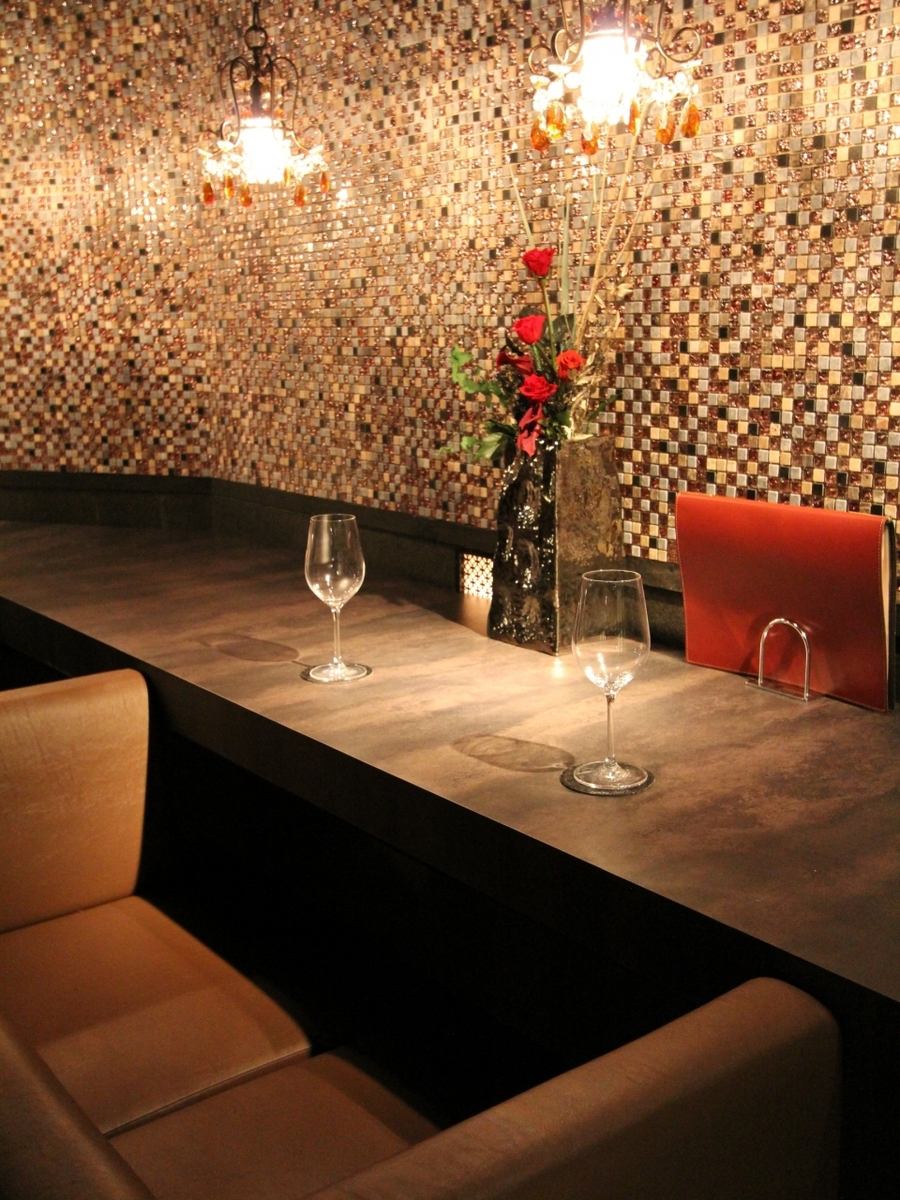 スパークリングワインも飲み放題!豪華食べ飲み放題が勢ぞろい♪