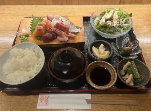 出来立てのお料理をご提供いたしますのでアツアツです♪