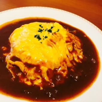 [Takeout] Fluffy omelet rice (ketchup or demi sauce) 1,300 yen