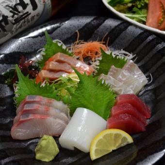 Use the coupon to get all-you-can-drink for 90 minutes → 120 minutes [Kaiseki course] (total of 11 dishes) 6050 yen → 5000 yen