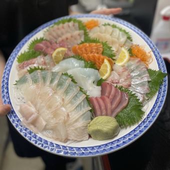 [Kokoro] 120-minute all-you-can-drink course, luxurious sashimi, signature hotpot, charcoal-grilled, Korean cuisine, etc. 6,000 yen [tax included]