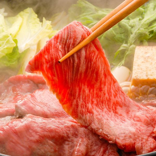 【特選すき焼きコース全6品】地鶏と黒毛和牛を存分にお楽しみ頂けます。