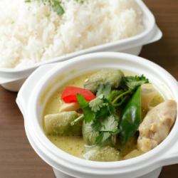 Green curry with naan or rice