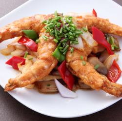 Stir-fried shrimp with garlic
