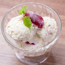Coconut ice cream