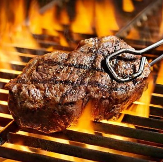 【八丁堀駅徒歩10秒】★大満足★食べ飲み放題　肉バル