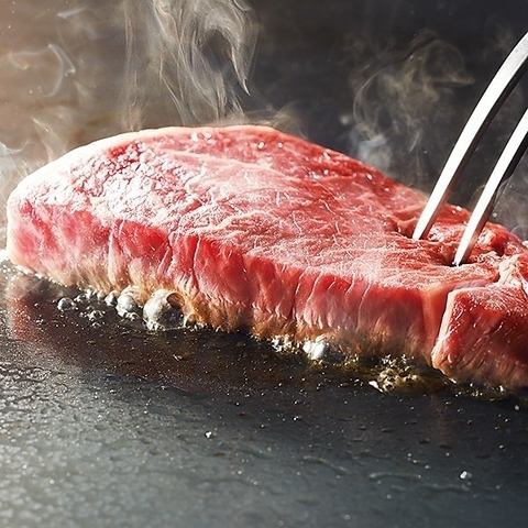 自慢のステーキ