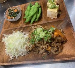 おまかせ晩酌プレート