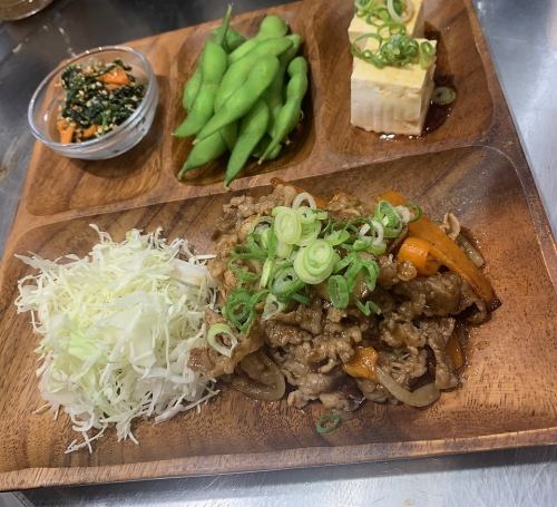 おまかせ晩酌プレート