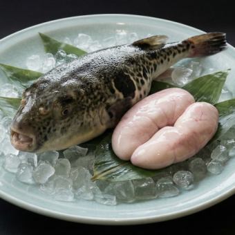 Course featuring late-season pufferfish milt: 13,000 yen