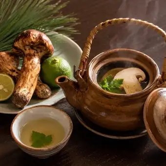 【期間限定】松茸付きお昼の鱧コース　8500円