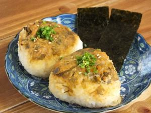 自家製ねぎ味噌焼きおにぎり（二個）