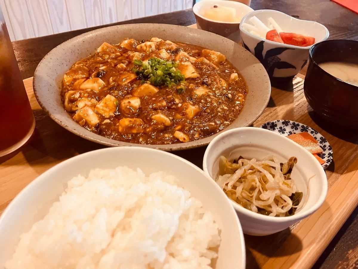 맛도 양도 대만족 틀림 없음! 인기를 위해 예약을 추천합니다!