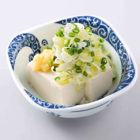 Cold tofu with onion
