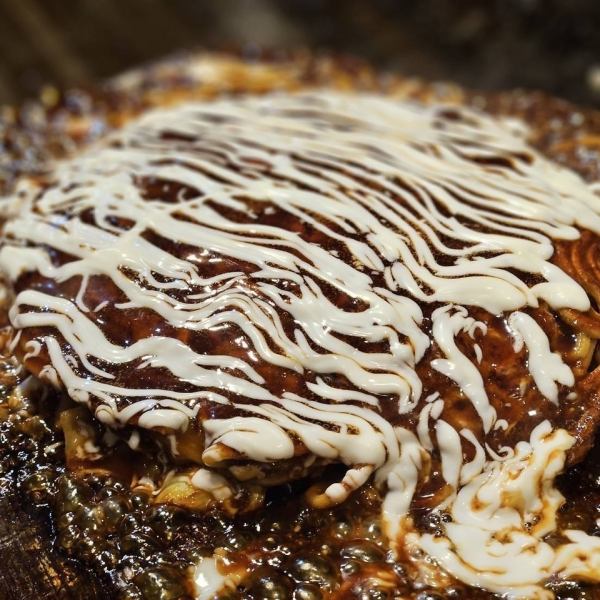 【おかあん焼き 豚 1045円(税込)】人気No.1の名物料理。ご来店いただいた際は是非ご賞味下さい！