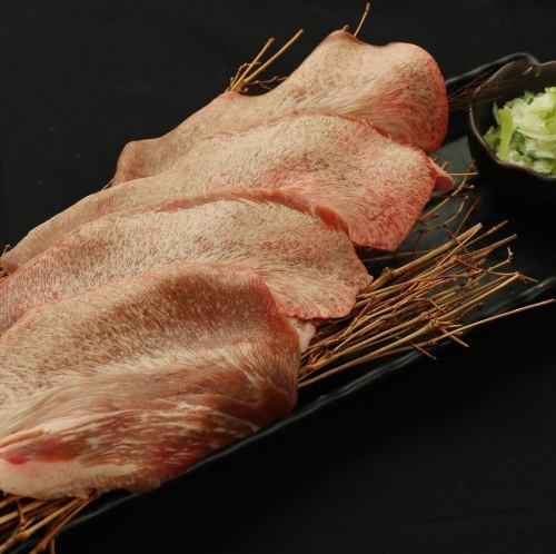 衝撃コスパ、SNS映え