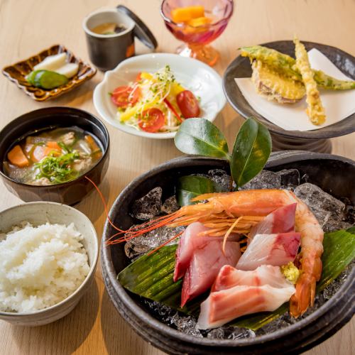 ランチメニューも豊富