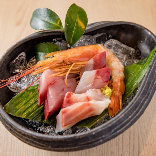 地魚刺身盛り合せ