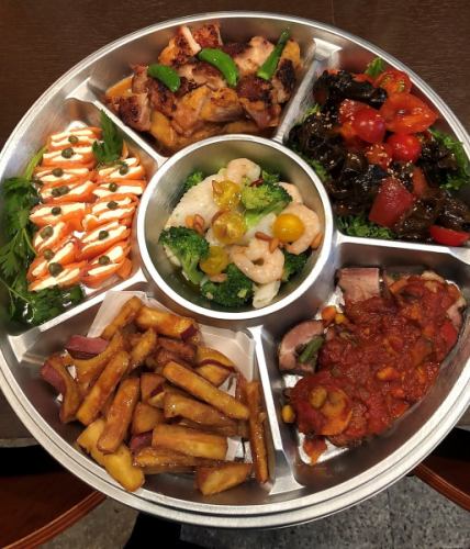 【こんな時期だからこそ！】テイクアウト始めました♪