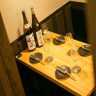 A table seat where a small number of people can relax and drink.Some customers are more popular than private rooms ♪ [Tennoji lunch tavern private room birthday meat all-you-can-drink hot pot seafood meat sushi Japanese sake yakitori skewer cutlet]