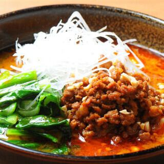 特製四川風担々麺