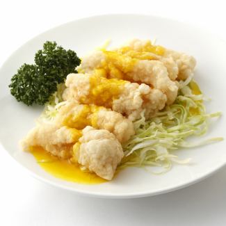 White fish boiled with chili sauce / white fish with lemon sauce