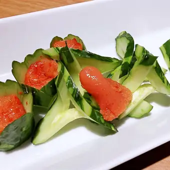 鱈魚子和黃瓜