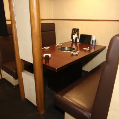 There are various types of seats such as table seats, tatami mats, and private rooms! Please feel free to contact us if you have any desired seats.