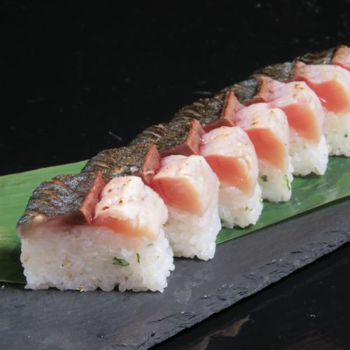 炙り〆鯖棒寿司