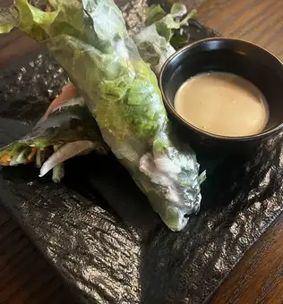 豚しゃぶとシャキシャキ野菜の生春巻き