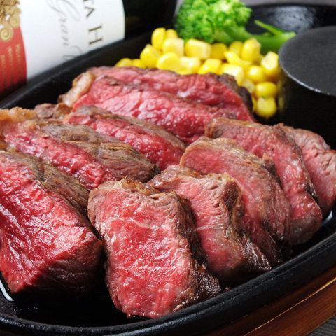 提供可以盡情享用肉類料理和肉類壽司的暢飲暢飲套餐！