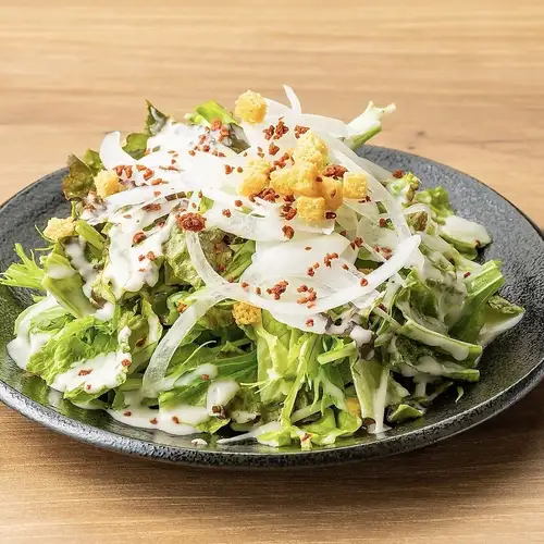 Caesar salad with crispy bacon