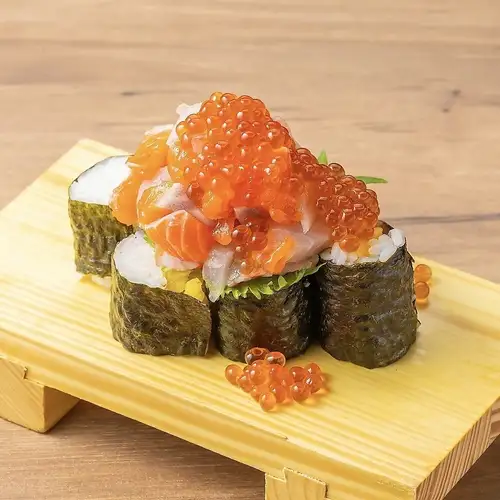 Enjoy both meat and fish to your heart's content! Have a blissful time.