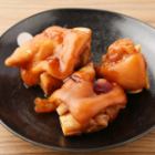 赤とん（豚足スパイス煮）