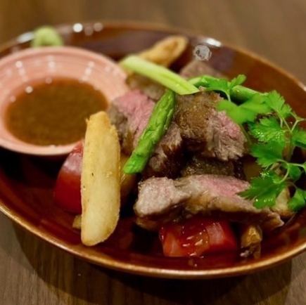 【僅限食物】飢餓盛宴套餐 10道菜 4,000日圓(含稅)