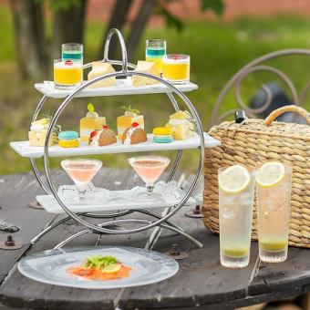 From August 1st: Tropical Afternoon Tea Set (August only) *Reservations required by the day before