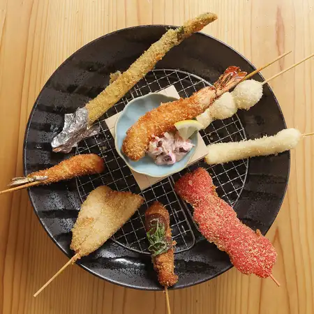 串カツ８種盛り合わせ